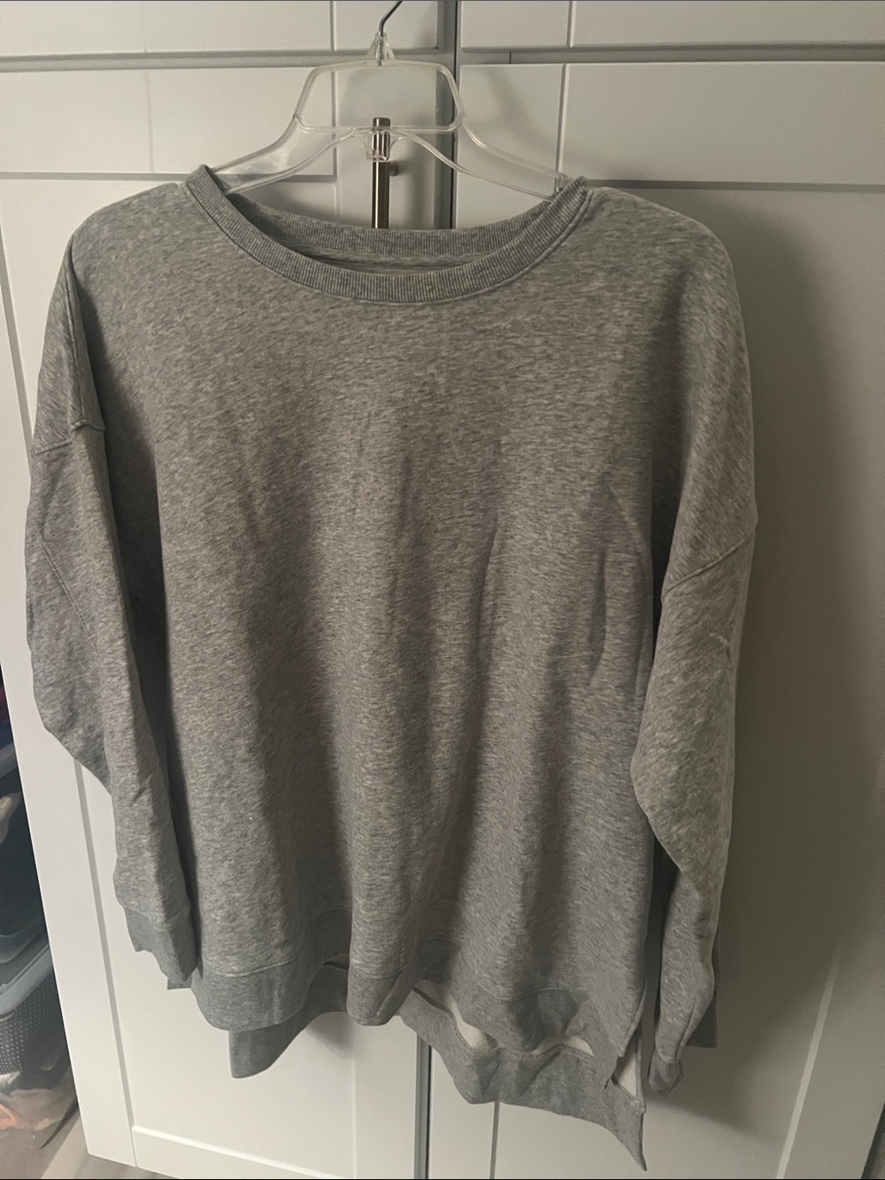 tek gear Men's Light Gray Crewneck Sweatshirt